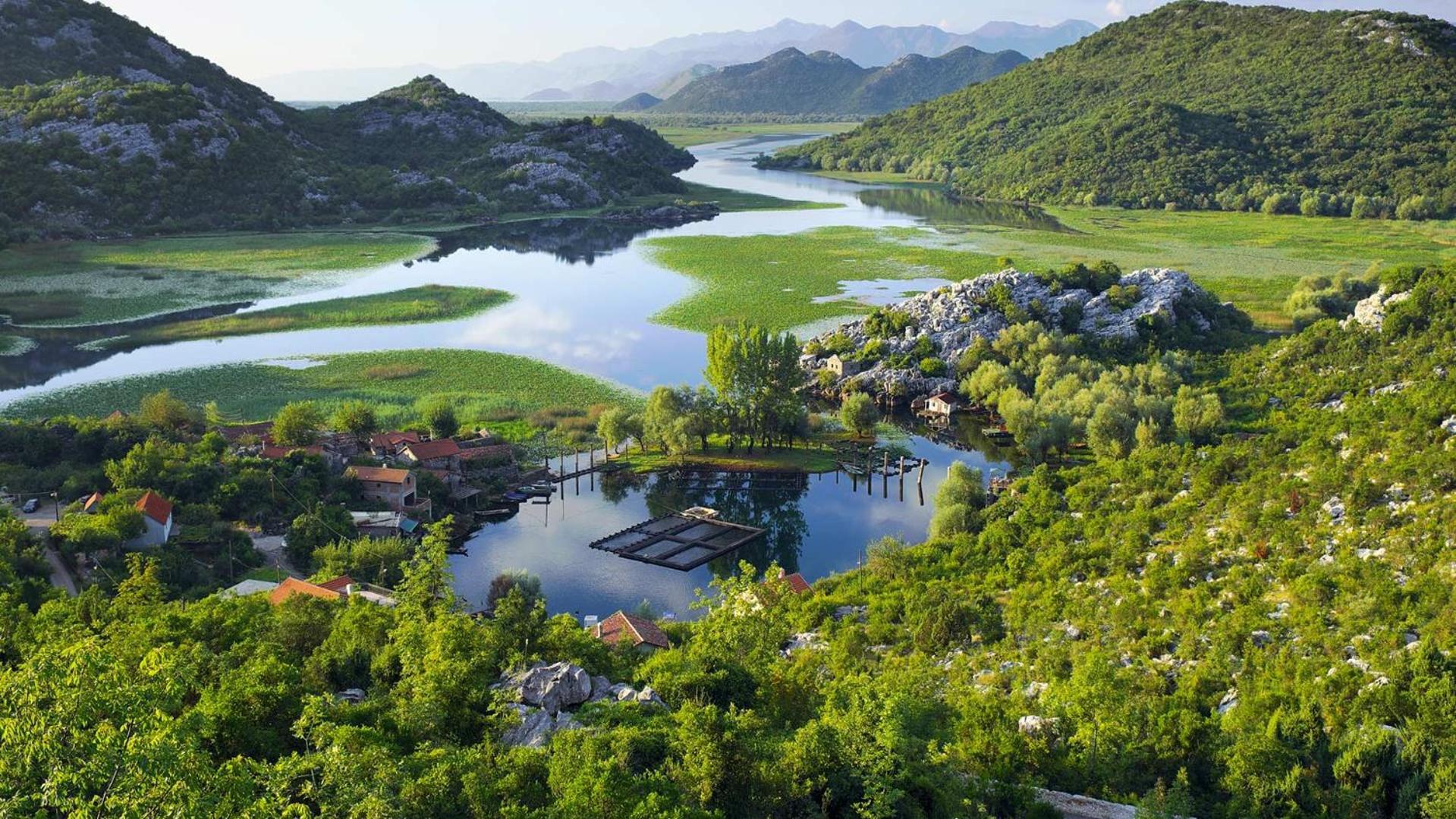 Lakeside Oasis Home Karuc ภายนอก รูปภาพ